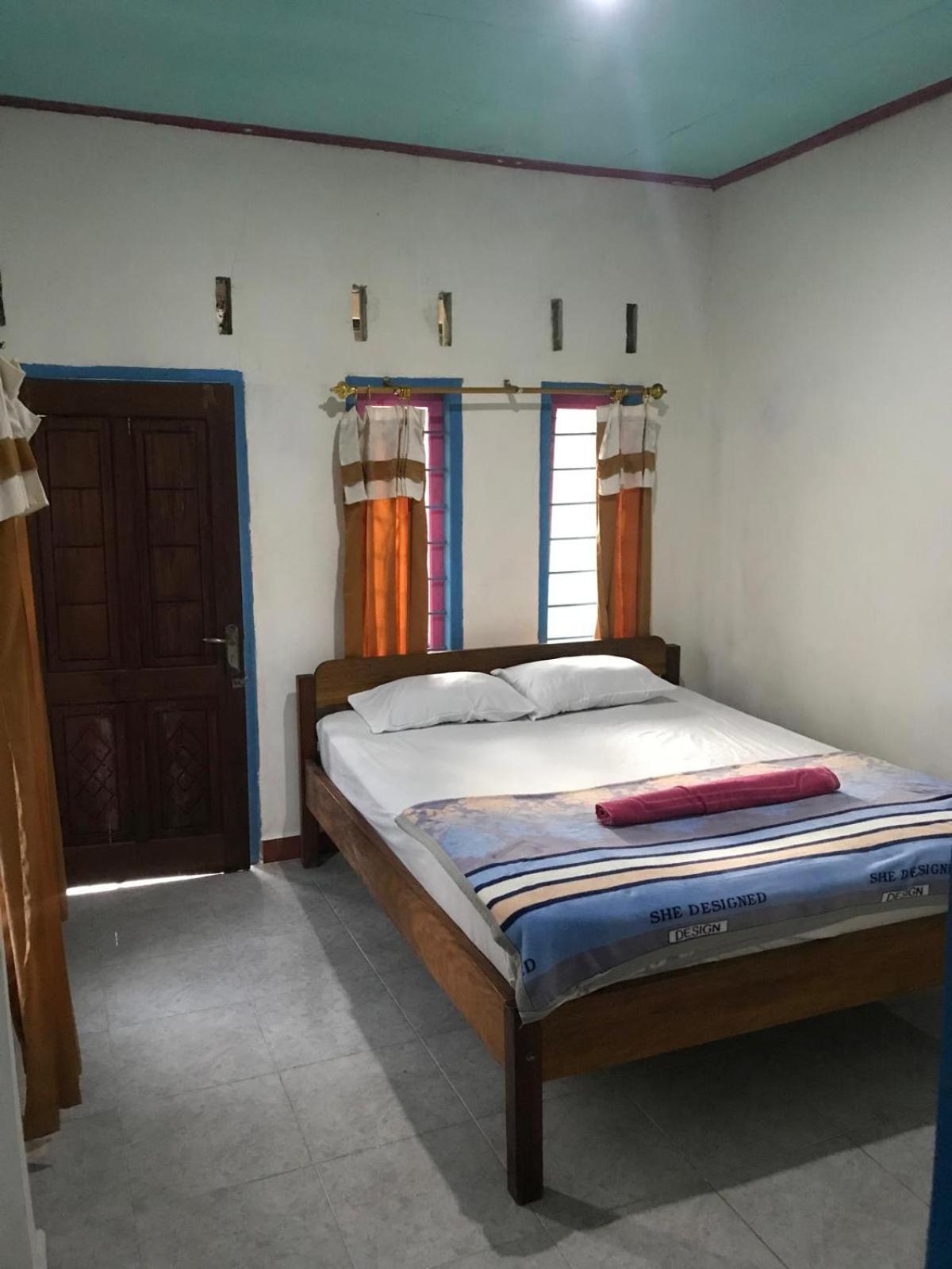 Bulan Homestay Plambi Luaran gambar